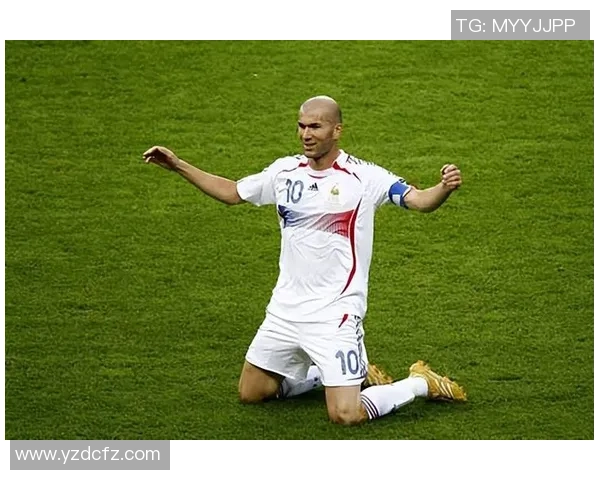 法国足球历史第一球星是谁 盘点法国足球的传奇人物与成就 法国足球历史第一球星是谁 盘点法国足球的传奇人物与成就